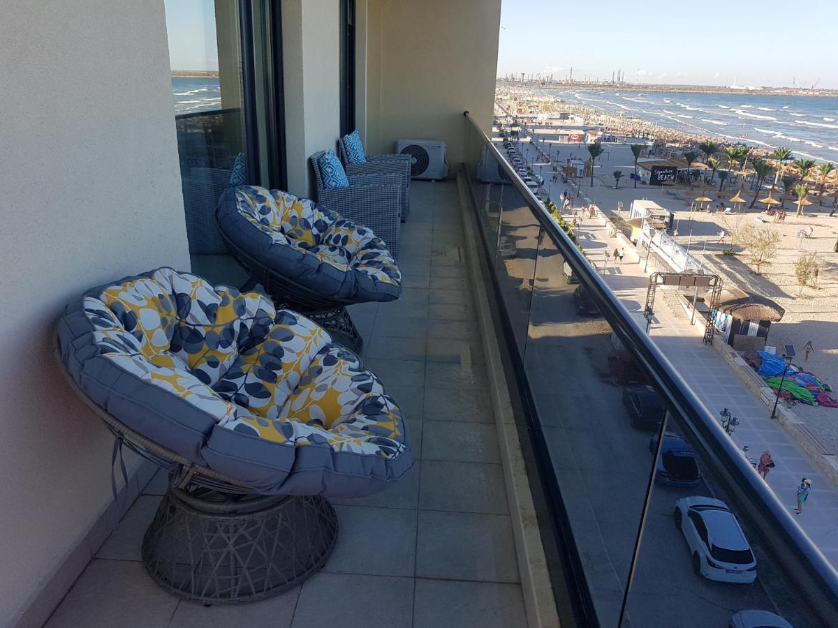 Panoramis Promenada-Cezar Apartment Năvodari Екстериор снимка